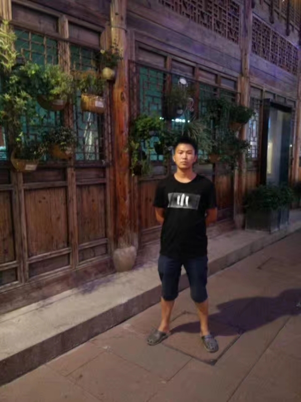 回忆的第一张照片--合肥中老年相亲网